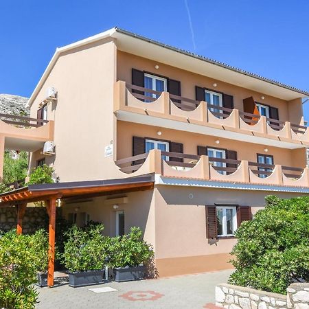 Apartmani Marija Ljubica Pag Town Exterior photo